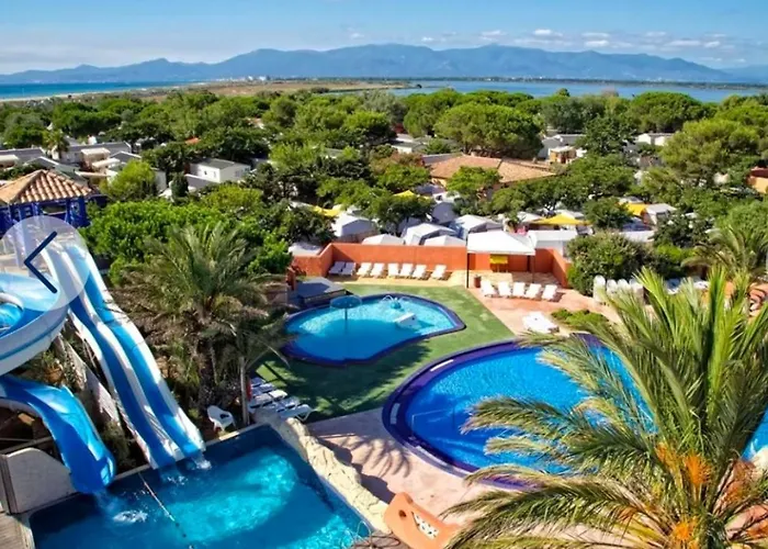 Le Lagon Rose Siblu Le Mar Estang Canet-en-roussillon, 2 Rooms, 2 Bathrooms, 2 Tv, Free Wifi, Sheets & Towels Included, At 5 Mn Walk Canet-en-Roussillon