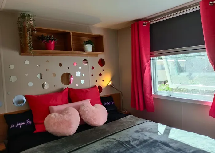 Кемпинг Le Lagon Rose Siblu Le Mar Estang Canet-en-roussillon, 2 Rooms, 2 Bathrooms, 2 Tv, Free Wifi, Sheets & Towels Included, At 5 Mn Walk *